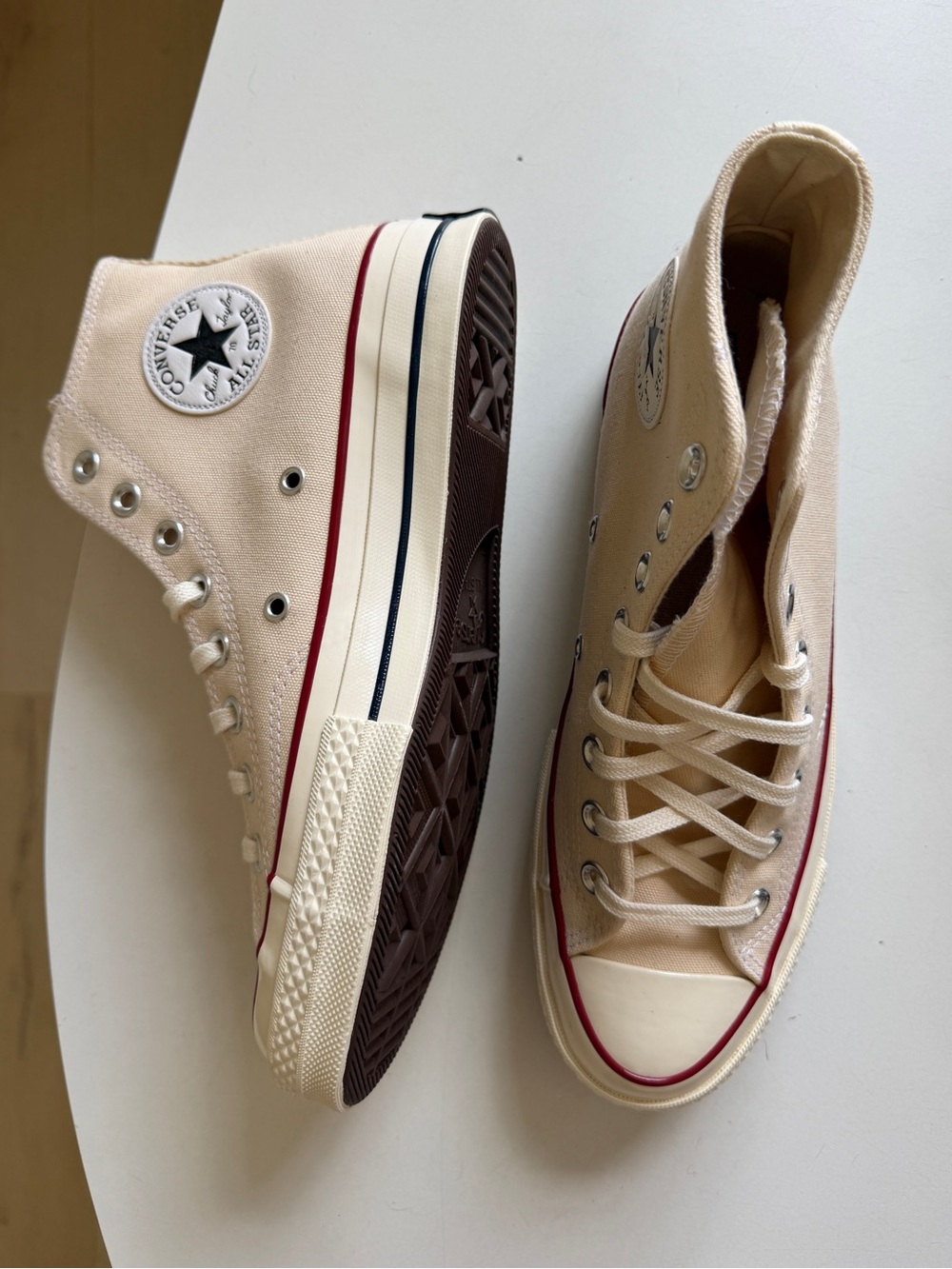 CONVERSE *NWT* Chuck 70 High Top Sneakers Parchment Cream - Women’s 9